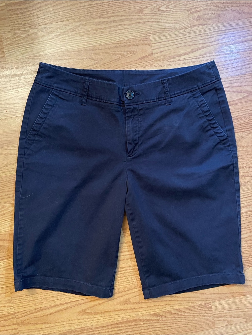 Liz Claiborne Women's Navy Bermuda Shorts